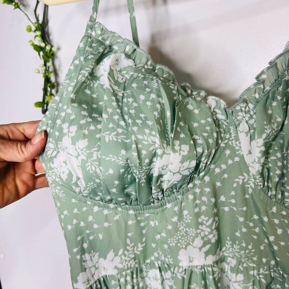 Light Green Cream Floral Tiered Maxi Dress - Picture 5 of 11